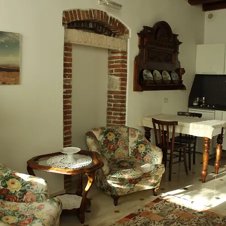 Residenza Carducci Centro Storico Apartament *