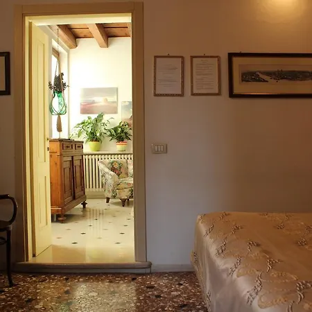 Residenza Carducci Centro Storico アパート *