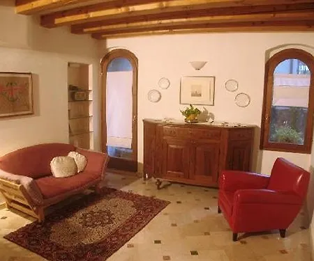 Apartment Residenza Carducci Centro Storico