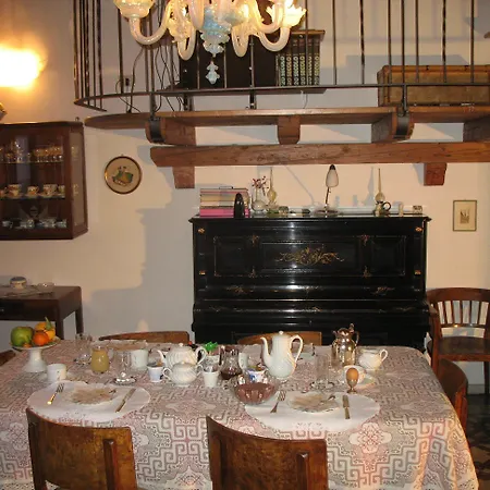 Lejlighed Residenza Carducci Centro Storico *